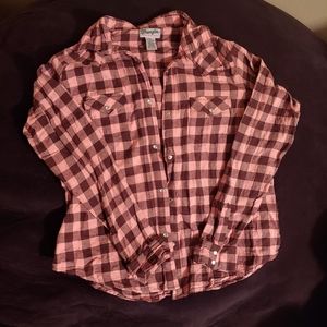 Wrangler button down shirt